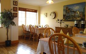 Seafield House Clifden 3*